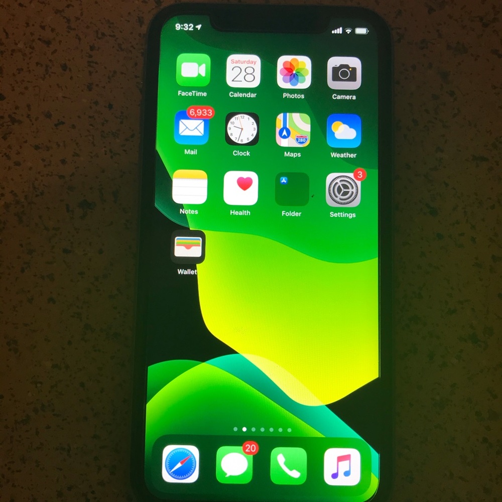 iPhone XR